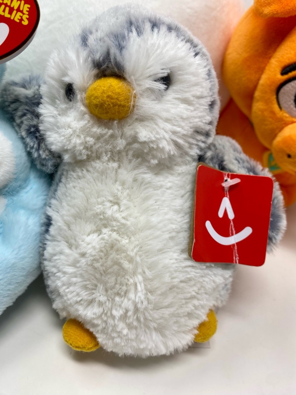 Bundle of Children’s Stuffed Animals/ Plush Toys - Picture 3 of 8